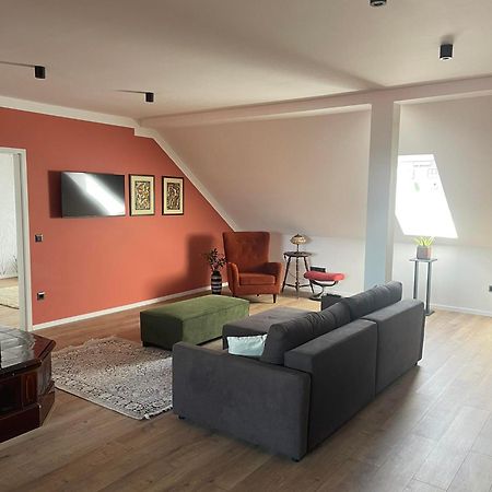 Hotello Apartmanhaz Es Panzio Залаегерсег Екстер'єр фото