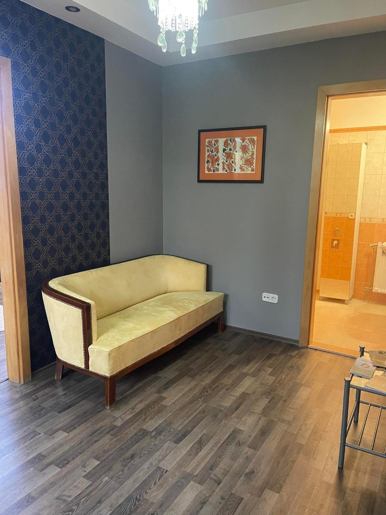 Hotello Apartmanhaz Es Panzio Залаегерсег Екстер'єр фото