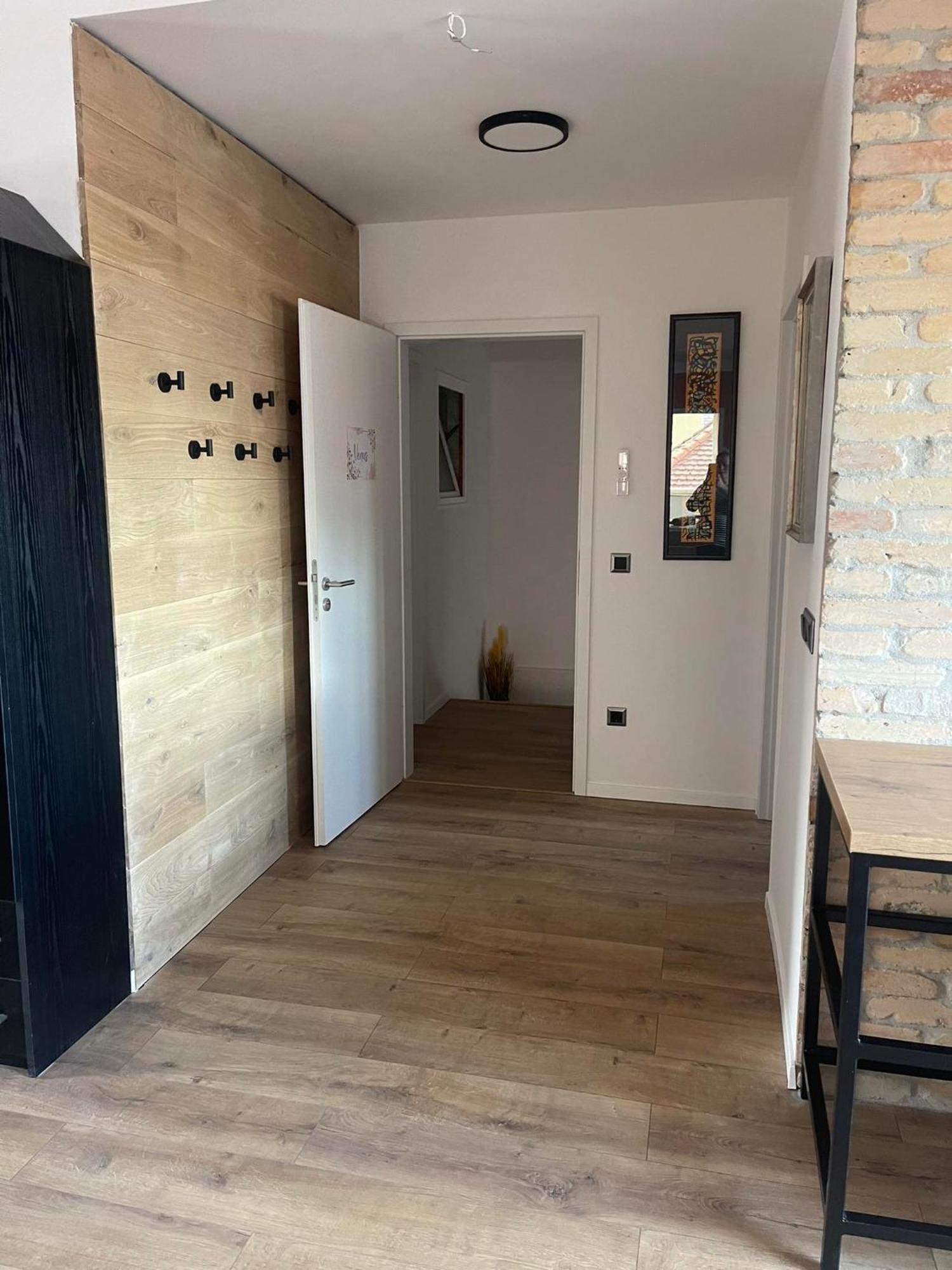 Hotello Apartmanhaz Es Panzio Залаегерсег Екстер'єр фото